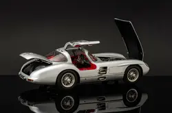 ماکت مرسدس بنز 300 SLR Uhlenhaut Coupé ساخت CMC