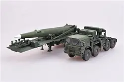 ماکت سامانه موشکی موشک بالستیک Pershing II