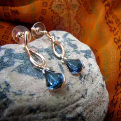 گوشواره زنانه سواروسکی مدل 3854 | اکسسوری | زیورآلات | بدلیجات | پوشاک آقایان و بانوان