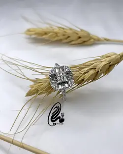 انگشتر زنانه جواهری کد N78352
