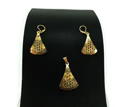 نیم ست مشابه طلا طرح ورساچه ۲