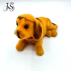 سگ روی داشبورد