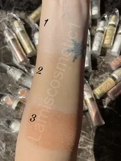 هایلایتر پودری صورت و بدن Iman of noble