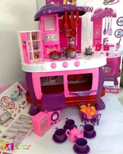 اسباب بازی آشپزخانه بزرگ بیبی بورن 68 تکه