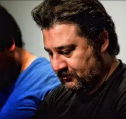 خرید اولین آلبوم رسمی علیرضا آذر به نام  