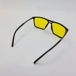 خرید عینک دید در شب با فریم مشکی مات و دسته چوبی برند دیزل مدل 98009 | فروشگاه آرکوشاپ