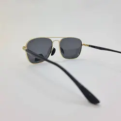 خرید عینک آفتابی پلاریزه برند ریبن با فریم طلایی و دسته مشکی مدل D21533 | فروشگاه آرکوشاپ