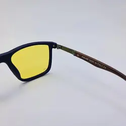 خرید عینک آفتابی پلاریزه برند پلیس با عدسی زاپاس زرد رنگ و دسته چوبی مدل P5051 | فروشگاه آرکوشاپ