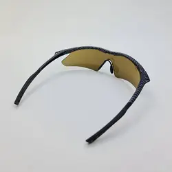 خرید عینک ورزشی با فریم مشکی شطرنجی و عدسی قهوه ای مدل 4-100 | فروشگاه آرکوشاپ