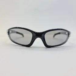 خرید عینک آفتابی ورزشی آنتی رفلکس خاکستری و دسته نقره ای رنگ مدل 115 | فروشگاه آرکوشاپ