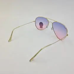 خرید عینک شب خلبانی با لنز دو رنگ بنفش و صورتی برند ریبن و فریم طلایی مدل 3026 | فروشگاه آرکوشاپ