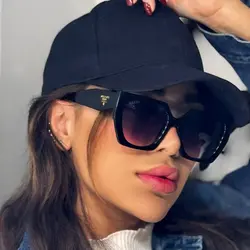 خرید عینک آفتابی پرادا با فریم قهوه ای و نوک مدادی و لنز سایه روشن مدل 2194 | فروشگاه اینترنتی آرکوشاپ | خرید عینک آفتابی مردانه و زنانه