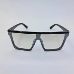 خرید عینک شب اسپرت با فریم مشکی و وای اس ال و عدسی بی رنگ ولنتینو مدل 4232 | فروشگاه آرکوشاپ