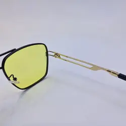 خرید عینک شب میباخ با لنز زرد، فریم مشکی، مربعی و دسته طلایی و طرح دار مدل 2A401 | فروشگاه آرکوشاپ