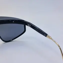 خرید عینک آفتابی فانتزی با عدسی بزرگ، بیس دار و یکسره و فریم مشکی طرح نقاب مدل D23 | فروشگاه آرکوشاپ