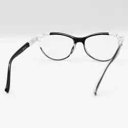 خرید عینک مطالعه نمره +2.00 با فریم مشکی، گربه ای و دسته فنری مدل FB9155 | فروشگاه آرکوشاپ