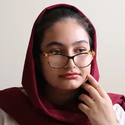 خرید عینک مطالعه نمره +2.00 با فریم مشکی، گربه ای و دسته فنری مدل FB9155 | فروشگاه آرکوشاپ