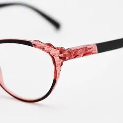 خرید عینک مطالعه نمره +2.75 با فریم مشکی و صورتی، گربه ای و دسته فنری مدل FB9155 | فروشگاه آرکوشاپ