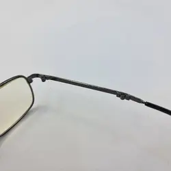 خرید عینک مطالعه تاشو آنتی رفلکس با نمره +1.75 نزدیک بین به همراه کیف مدل PD62 | فروشگاه آرکوشاپ