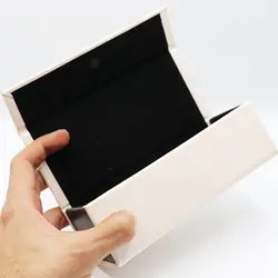 خرید کیف عینک سلین Celine آهنربایی، مستطیلی شکل و کرمی رنگ مدل 992501 | فروشگاه آرکوشاپ