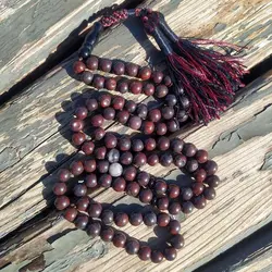 تسبیح چشم ببر قرمز کد 1 | تسبیح اصل | تسبیح اورجینال | تسبیح صلوات | تسبیح متبرک | تسبیح آنتیک و کلکسیونی و عتیقه | تسبیح طبیعی | تسبیح فاخر | هدیه روز پدر | تسبیح دست ساز