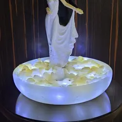 آبنما سنگ مرمر سفید خالص به همراه مجسمه عروس و داماد | هدیه تولد | جهیزیه عروس | کادویی | ظروف سنگی آقای سنگی | ظروف آنتیک و کلکسیونی