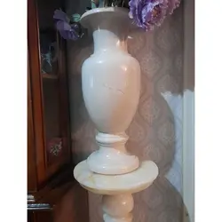 گلدان سنگی مرمر به همراه میز و پایه گلدان (مرمر سفید رنگ) | هدیه تولد | جهیزیه عروس | کادویی | ظروف سنگی آقای سنگی | ظروف آنتیک و کلکسیونی