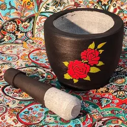 هاون سنگی زعفران ساب طراحی شده طرح دوگلسرخ | ظروف سنگی آقای سنگی | جهیزیه | هدیه تولد