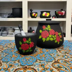 ست دیگ سنگی 6 نفره و هاون سنگی طراحی شده با طرح گل قرمز | دیزی سنگی | قابلمه سنگی جهیزیه | هدیه | کادویی | ظروف سنگی آقای سنگی