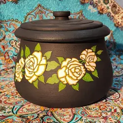 دیگ سنگی 4 نفره طراحی شده مدل گل رز کرمی | دیزی سنگی | قابلمه سنگی | ظروف سالم آشپزی آقای سنگی