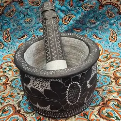 هاون سنگی حکاکی شده دسته دار طرح گل پنج برگ | هاون سنگی | ظروف سنگی آقای سنگی