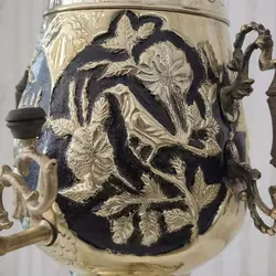سماور زغالی برنجی مدل گل و مرغ قلم دست کد ۱۲۰۹