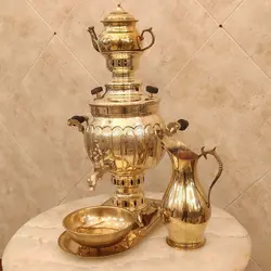 سماور برنجی زغالی ۶ لیتری ۳۲ مهره با سرویس