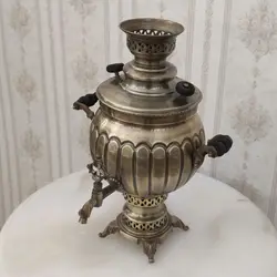 سماور زغالی برنجی ۶ لیتری مدل دارسی آنتیک کد ۱۲۰۷