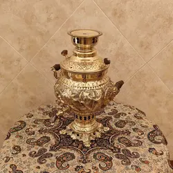 سماور ذغالی برنجی ۴ لیتری هخامنش قلم زرد کد ۱۱۵۷