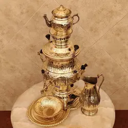 سماور برنجی گازی ۸ لیتری هخامنش با سرویس