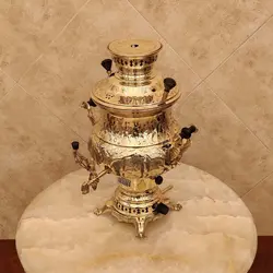 سماور برنجی گازی ۸ لیتری هخامنش قلم زرد کد ۱۳۵۵