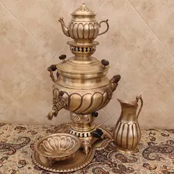 سماور برنجی گازی ۸ لیتری آنتیک با سرویس کد ۱۳۵۲s