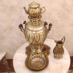 سماور برنجی گازی ۶ لیتری آنتیک با سرویس کد ۱۳۰۱s