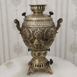 سماور گازی برنجی ۶ لیتری قلم دست برجسته شیر و خورشید آنتیک کد ۱۳۰۳