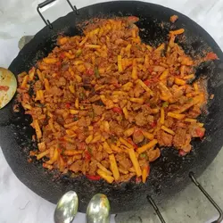 ساج چدنی خالص 33 سانتی | ساج نان پزی چدن خالص بدون روکش شیمیایی (ساچ روسی ظرف چدنی) ظروف کوهنوردی و طبیعتگردی و ظروف سفری | ساج ووک چدنی تابه ووک چدنی . ماهیتابه چدنی . قابلمه چدنی | ساج چدنی | ساج سفری | ظروف چدنی اصل | ساج چدن خالص