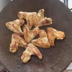 ساج چدنی خالص 33 سانتی | ساج نان پزی چدن خالص بدون روکش شیمیایی (ساچ روسی ظرف چدنی) ظروف کوهنوردی و طبیعتگردی و ظروف سفری | ساج ووک چدنی تابه ووک چدنی . ماهیتابه چدنی . قابلمه چدنی | ساج چدنی | ساج سفری | ظروف چدنی اصل | ساج چدن خالص