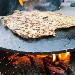 ساج چدنی خالص 33 سانتی | ساج نان پزی چدن خالص بدون روکش شیمیایی (ساچ روسی ظرف چدنی) ظروف کوهنوردی و طبیعتگردی و ظروف سفری | ساج ووک چدنی تابه ووک چدنی . ماهیتابه چدنی . قابلمه چدنی | ساج چدنی | ساج سفری | ظروف چدنی اصل | ساج چدن خالص
