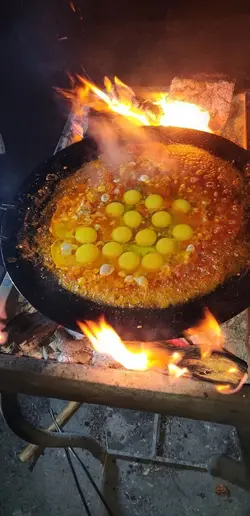 ساج نان پزی بدون دسته ، ساج چدن خالص بدون روکش شیمیایی (ساچ روسی ظرف چدنی ، ساج سفری ، ساج کوهنوردی)