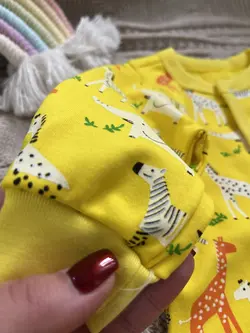 سرهمی نوزادی زرافه و فیل