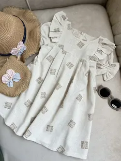 پیراهن میشا