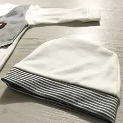 سرهمی جلیقه‌دار همراه با کلاه