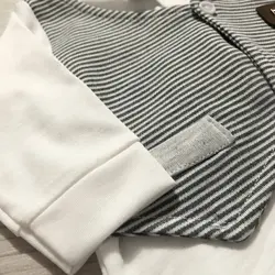 سرهمی جلیقه‌دار همراه با کلاه