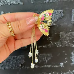 کلیپس فلزی آویزدار درباری(Hand Fan)