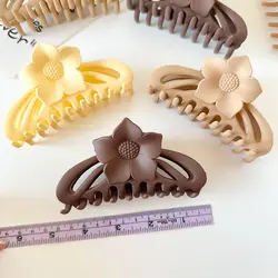 کلیپس شمعی گل نرگس